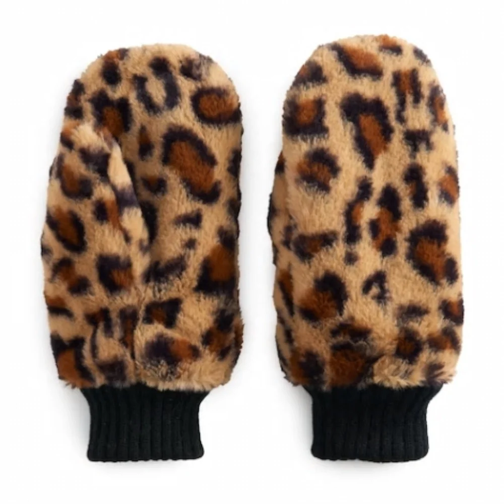 Leopard Mittens - NEW!